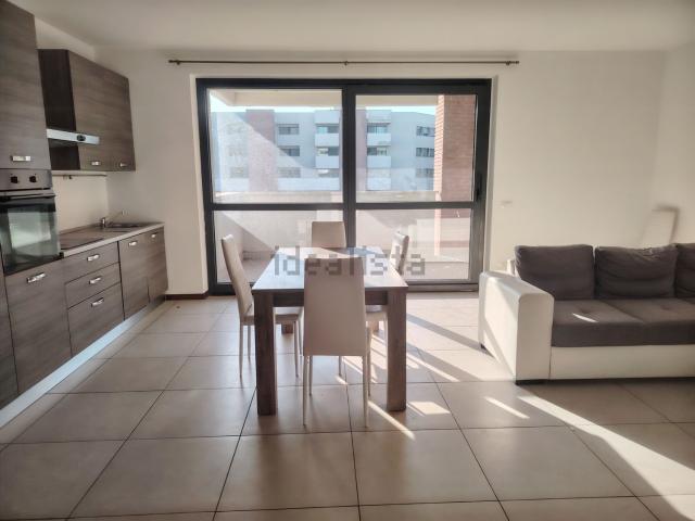 Appartamento in vendita di 100 m² in Via Nobel
