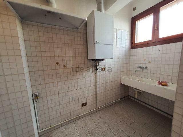 Appartamento in vendita di 100 m² in Via Natale Schiavoni
