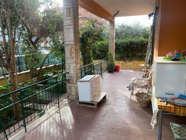 Appartamento in vendita di 100 m² in Via Napoli
