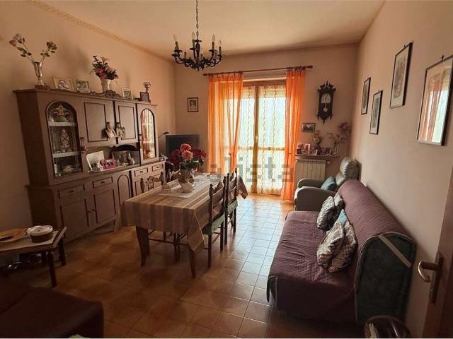 Appartamento in vendita di 100 m² in Via Neive, 39