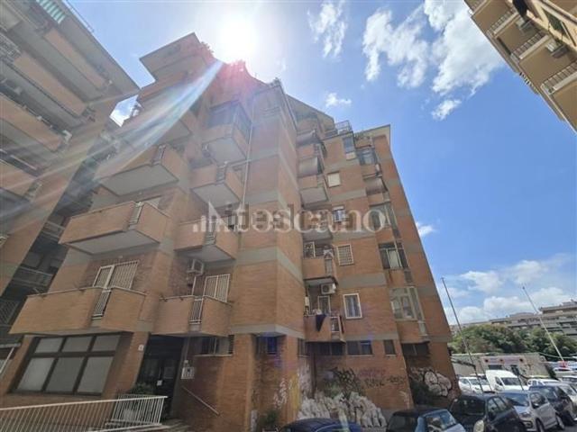 Appartamento in vendita di 100 m² in Via Nemi