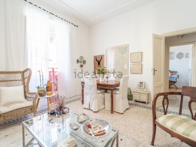 Appartamento in vendita di 100 m² in Via Nemorense, 100