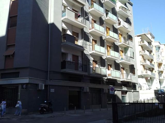 Appartamento in vendita di 100 m² in Via Nicola Serra