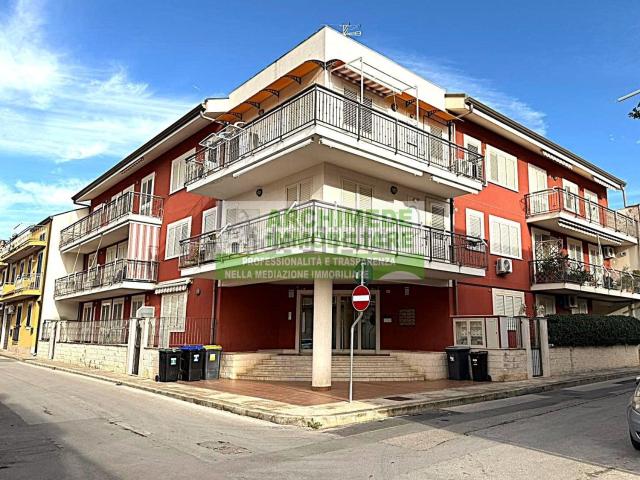 Appartamento in vendita di 100 m² in Via Nino Martoglio, 46