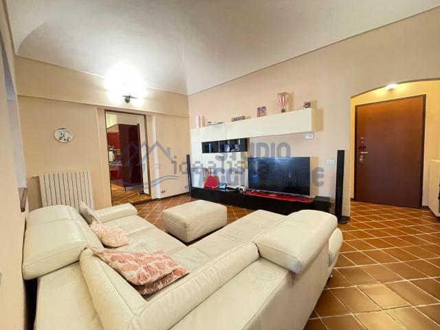Appartamento in vendita di 100 m² in Via S. Dalmazzo, 131
