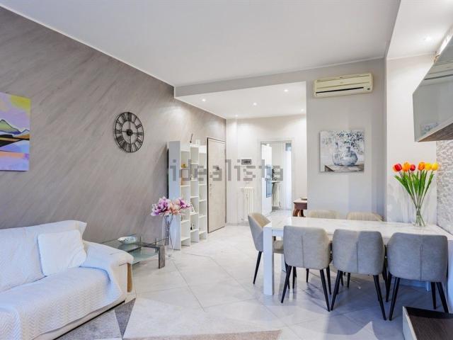 Appartamento in vendita di 100 m² in Via S. Denis, 185