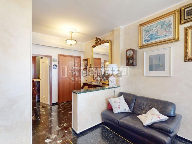 Appartamento in vendita di 100 m² in Via Somalia, 24