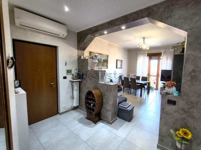 Appartamento in vendita di 100 m² in Via Savigliani