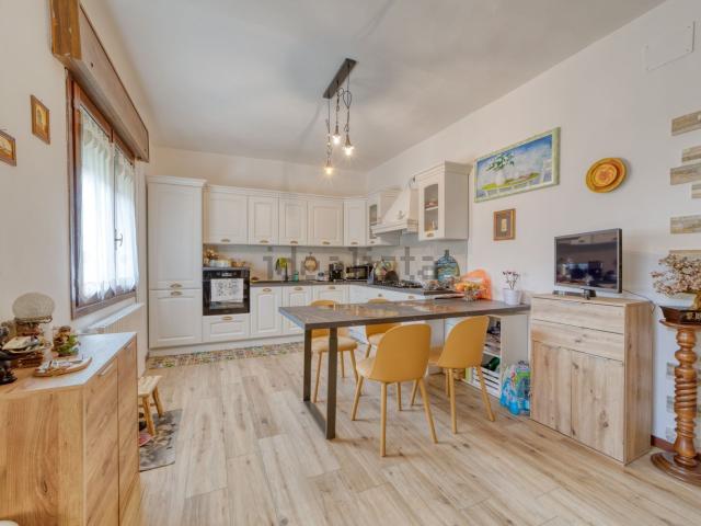 Appartamento in vendita di 100 m² in Via Sacco