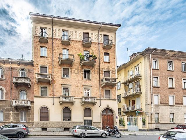 Appartamento in vendita di 100 m² in Via Salvatore Farina, 5