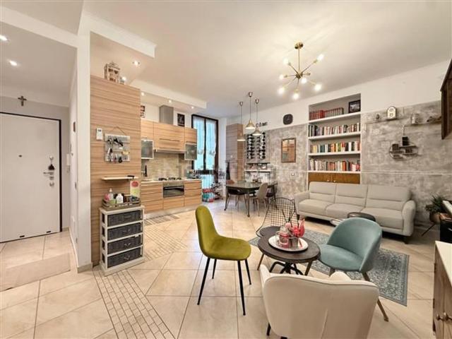 Appartamento in vendita di 100 m² in Via San Bernardo