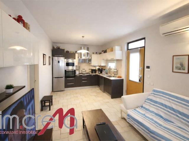 Appartamento in vendita di 100 m² in Via San Francesco D&apos Assisi, 17