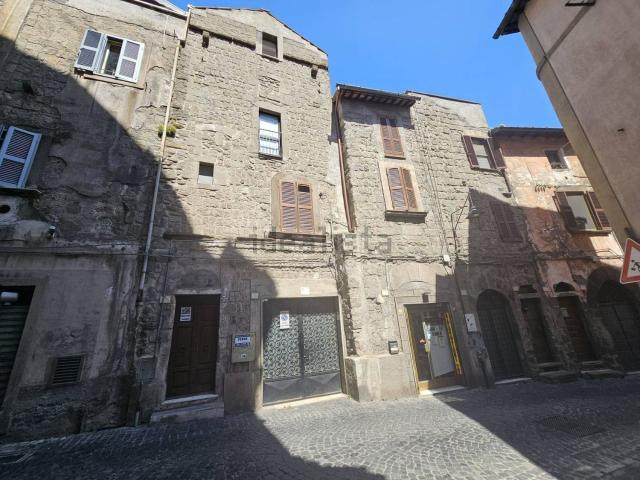 Appartamento in vendita di 100 m² in Via San Pietro