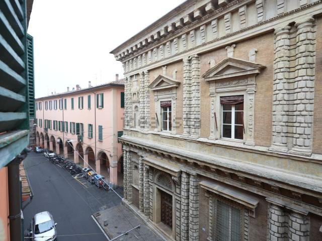 Appartamento in vendita di 100 m² in Via San Vitale