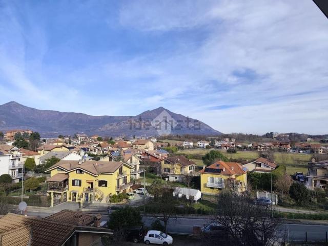 Appartamento in vendita di 100 m² in Via Sant&apos Agostino, 38