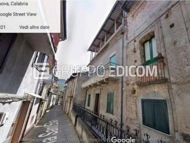 Appartamento in vendita di 100 m² in Via Sant&apos Elia
