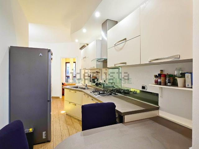 Appartamento in vendita di 100 m² in Via Sant&apos Uguzzone, 21