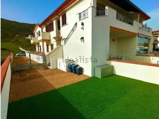 Appartamento in vendita di 100 m² in Via Santa Giusta