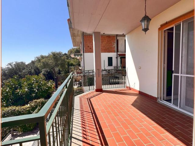 Appartamento in vendita di 100 m² in Via Santa Maria la Noce