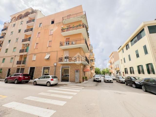 Appartamento in vendita di 100 m² in Via Sassari, 107