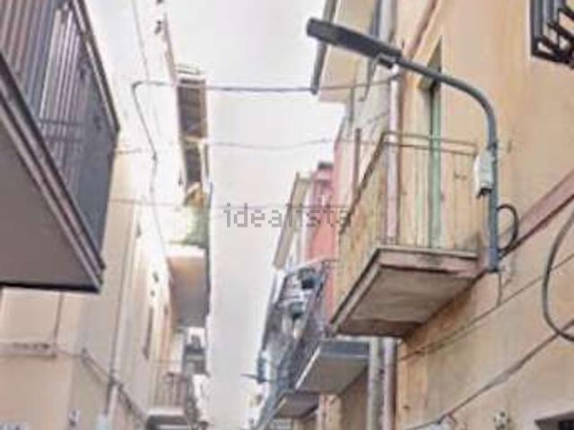 Appartamento in vendita di 100 m² in Via Scaccianoce, 19