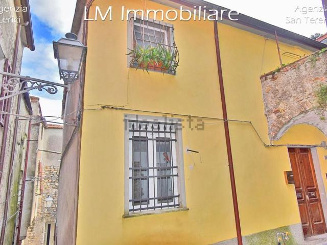 Appartamento in vendita di 100 m² in Via Scolastico