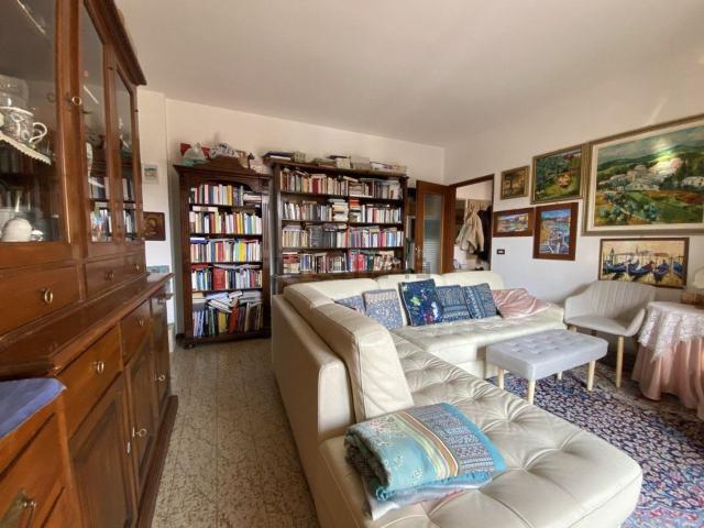 Appartamento in vendita di 100 m² in Via Sebino