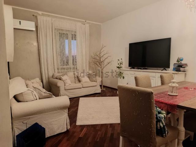 Appartamento in vendita di 100 m² in Via Serafino de Tivoli, 4