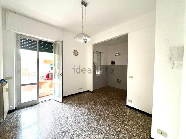 Appartamento in vendita di 100 m² in Via Sestri, 22