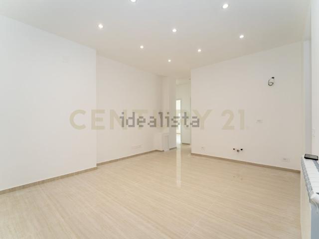 Appartamento in vendita di 100 m² in Via Sgroppillo, 21