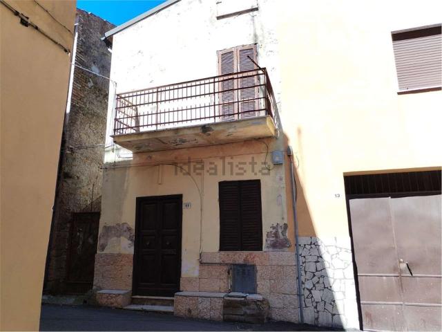 Appartamento in vendita di 100 m² in Via Sicilia, 11