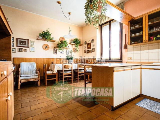 Appartamento in vendita di 100 m² in Via Silvio Pellico, 4