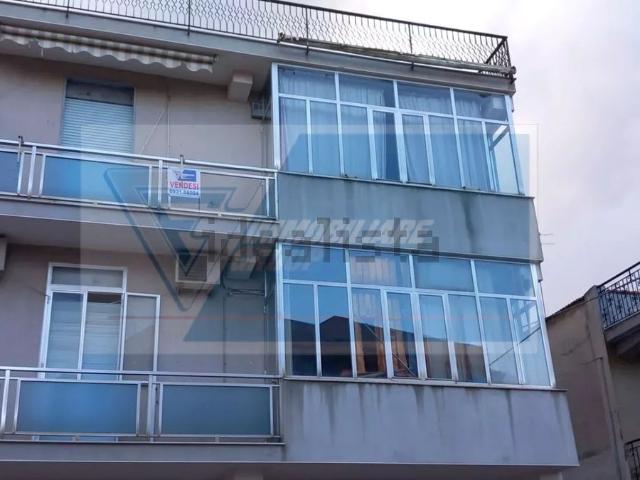 Appartamento in vendita di 100 m² in Via Siracusa, 6