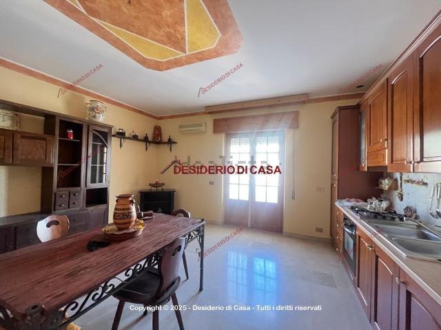 Appartamento in vendita di 100 m² in Via P. Neruda, 41