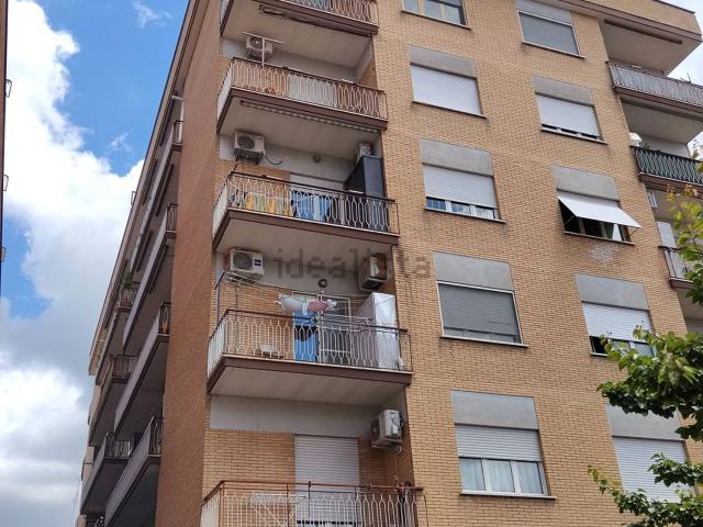 Appartamento in vendita di 100 m² in Via Poerio