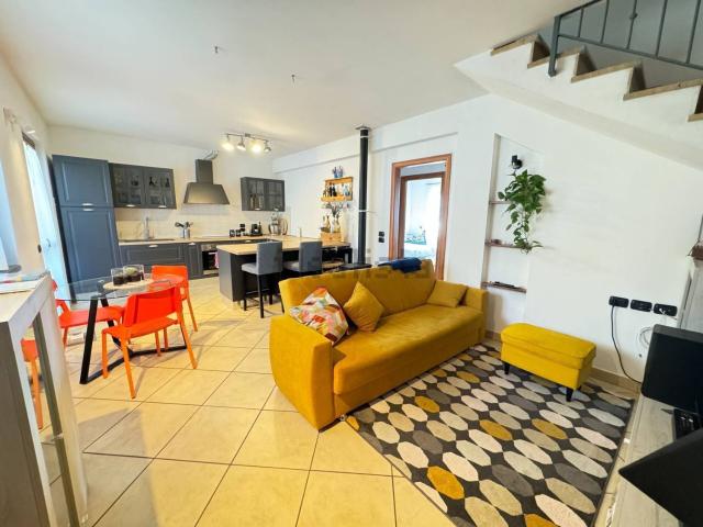 Appartamento in vendita di 100 m² in Via poggiolini