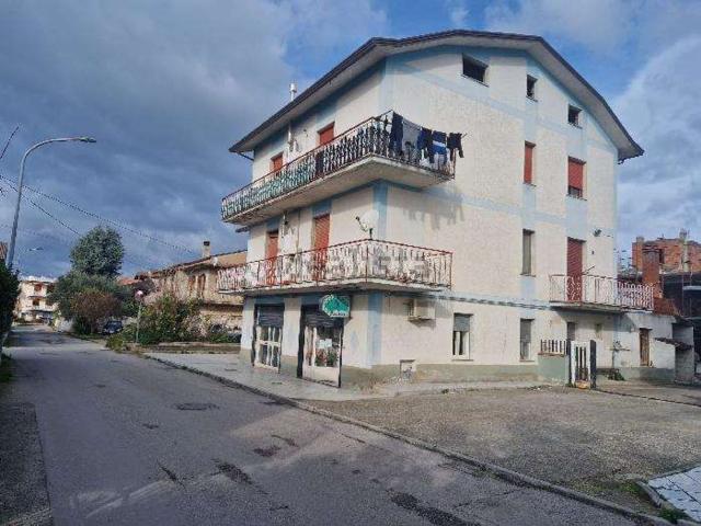 Appartamento in vendita di 100 m² in Via Pontariello