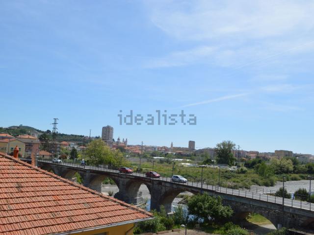 Appartamento in vendita di 100 m² in Via Ponte della Maddalena