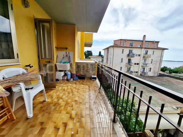 Appartamento in vendita di 100 m² in Via Porta Medina