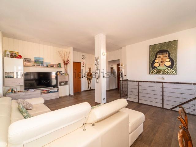 Appartamento in vendita di 100 m² in Via Postumia, 26