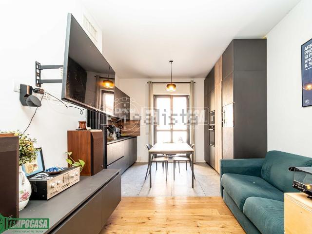Appartamento in vendita di 100 m² in Via Padova, 217