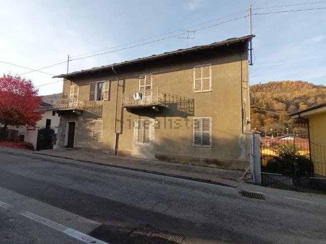 Appartamento in vendita di 100 m² in Via Paesana, 11