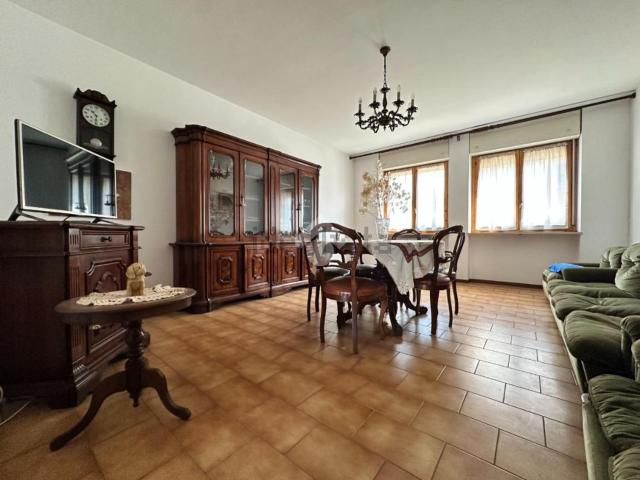Appartamento in vendita di 100 m² in Via Palmiro Togliatti