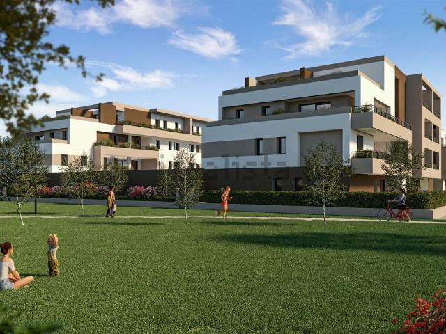 Appartamento in vendita di 100 m² in Via Capitanio