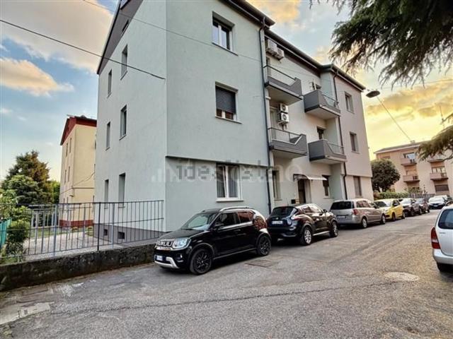Appartamento in vendita di 100 m² in Via Paolo Gagliardi