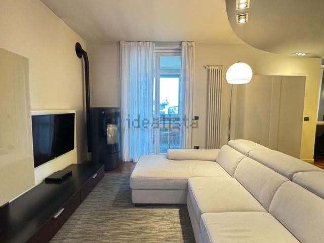 Appartamento in vendita di 100 m² in Via Partigiani D&apos Italia