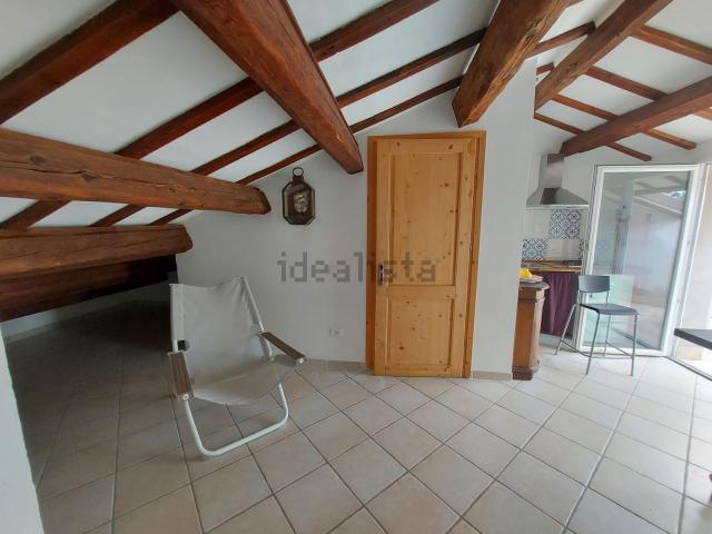 Appartamento in vendita di 100 m² in Via Pascoli