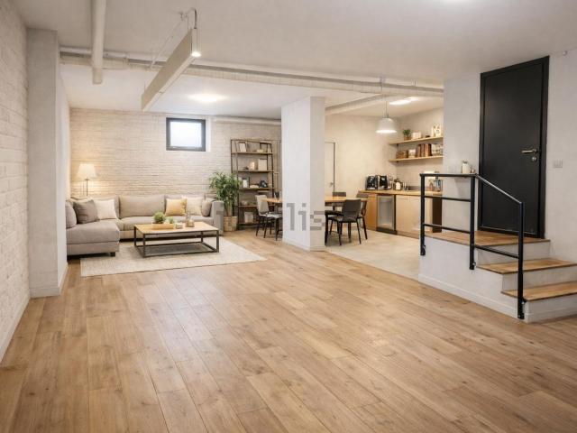 Appartamento in vendita di 100 m² in Via Pastore, 5