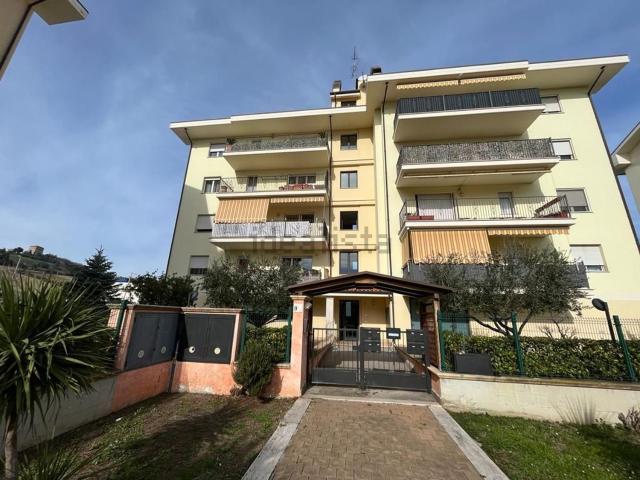 Appartamento in vendita di 100 m² in Via Petrolini, 9
