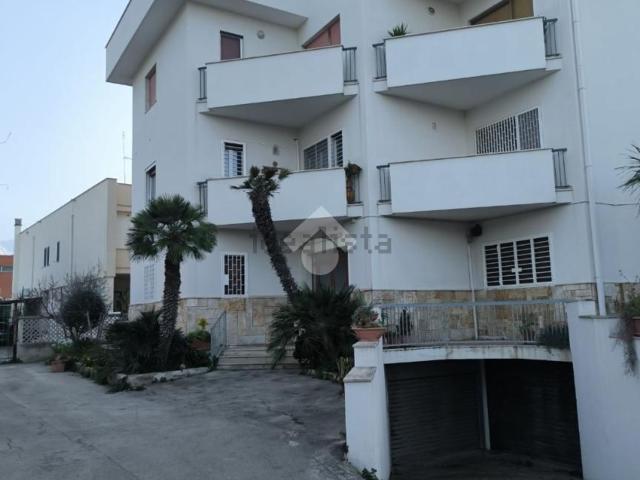 Appartamento in vendita di 100 m² in Via Pitagora, 15